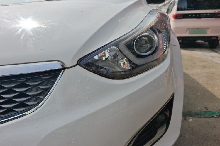 Used Hyundai Elantra (5th Generation / Langdong) 2016 1.6L Automatic Smart Version Left Front Headlight