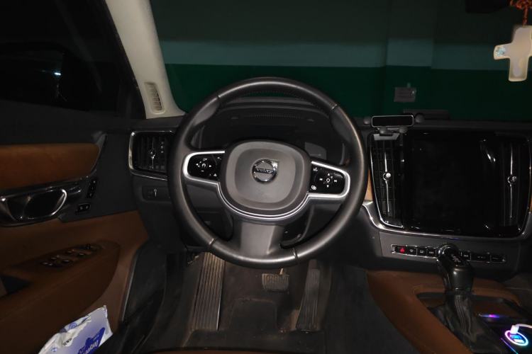Used Volvo S90 2019 T5 Zhiyi Edition Steering Wheel