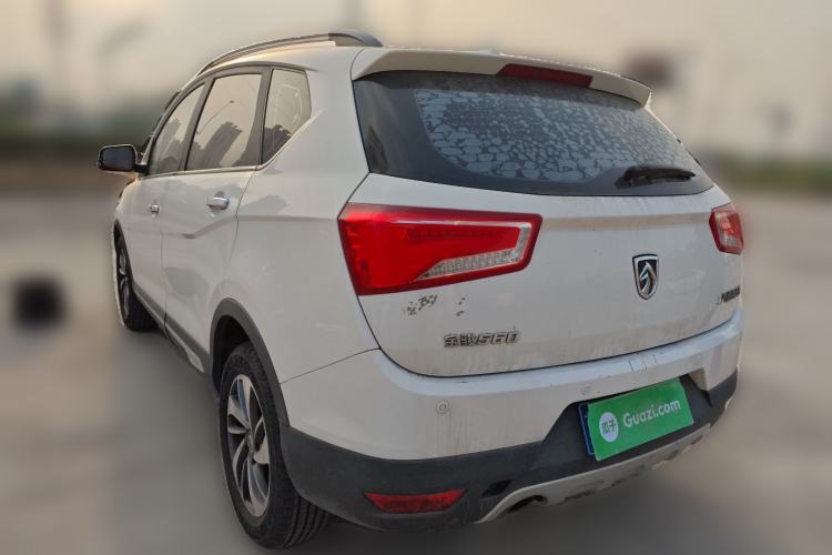 Used Baojun 560 2016 1.8L Manual Luxury Edition
