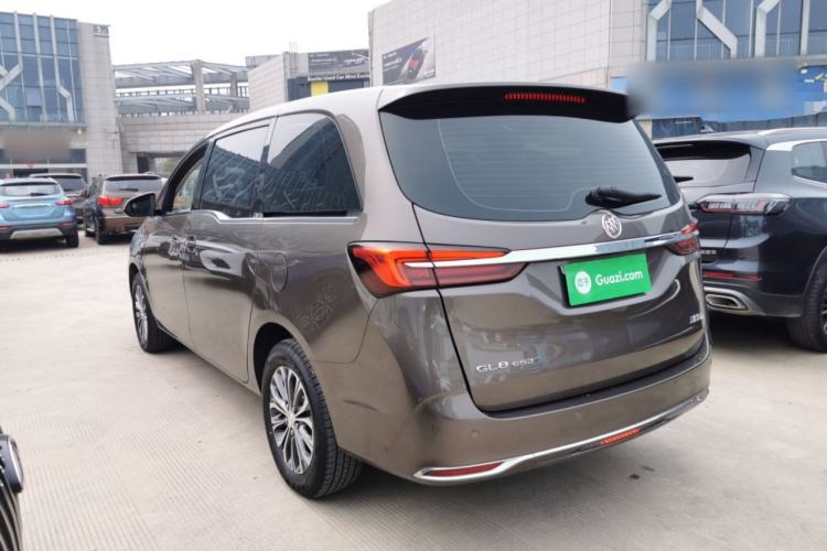 Used Buick GL8 2022 Land Cruiser Executive Class 652T Comfort Model
