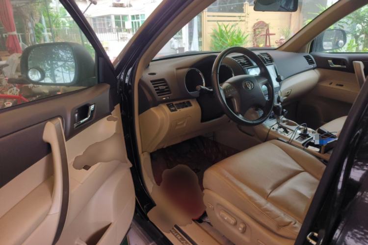 Used Toyota Highlander 2009 2.7L Two-Wheel Drive 5-Seater Sport Edition Driver Seat