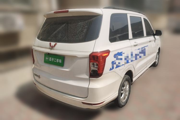 Used Wuling Hongguang 2019 1.5L S Standard Version China VI LAR
