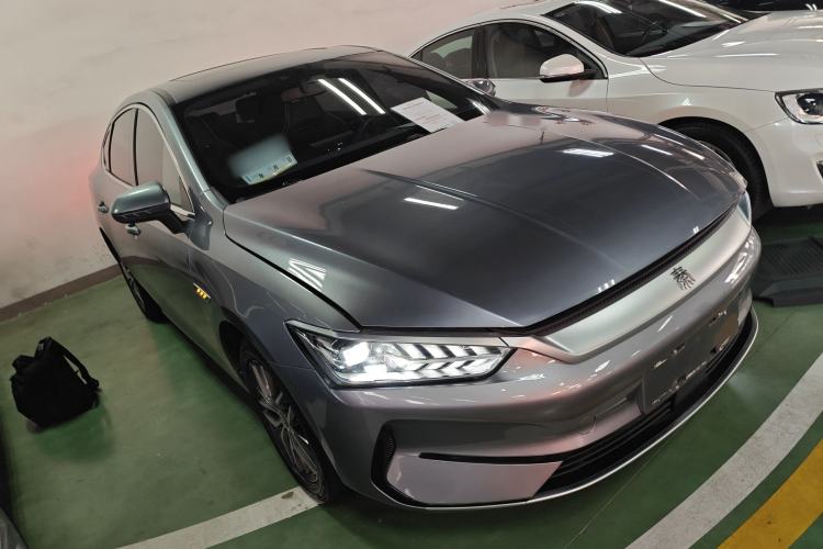 Used BYD Qin PLUS 2021 EV 400KM Luxury Model
