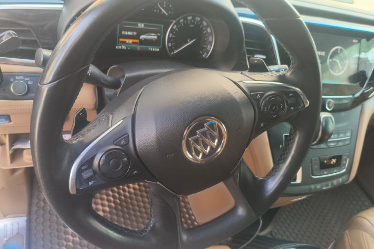 Used Buick GL8 2017 ES 28T Premium Version China V Standard