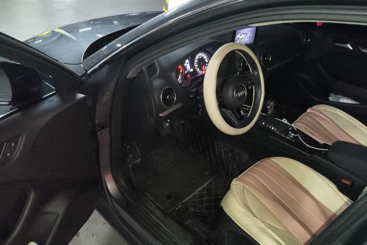 Used Audi A3 2020 Restyled Sportback 35 TFSI Entry-Level China VI Emission Standard