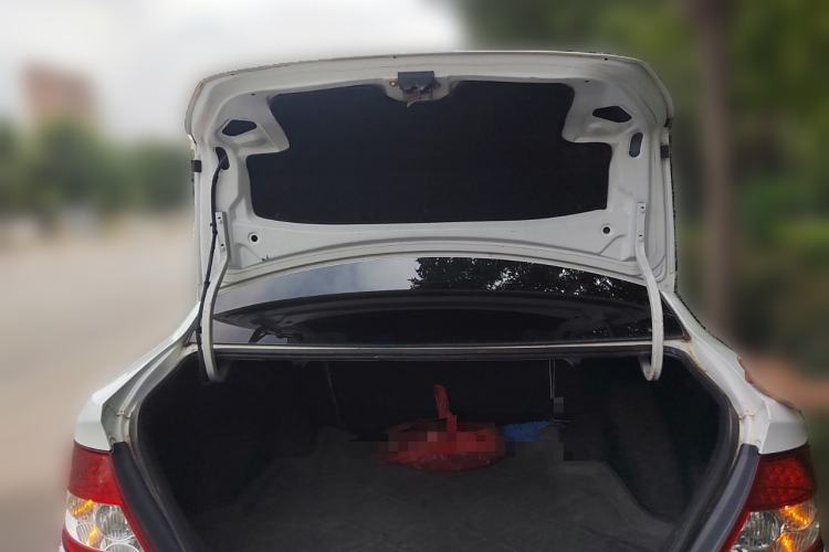 Used BYD F3 2013 Energy-Saving Edition 1.5L Manual Standard Model