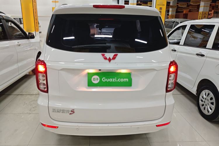 Used Wuling Hongguang 2021 1.5L S Comfort Edition LAR
