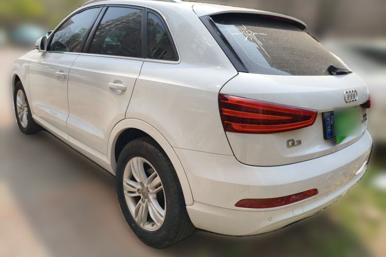 Used Audi Q3 2015 35 TFSI Comfort Model Rear Left 45 Deg