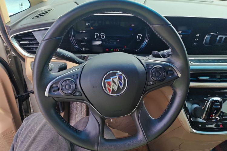 Used Buick GL8 2021 ES Landtrek 653T Luxury Model Steering Wheel