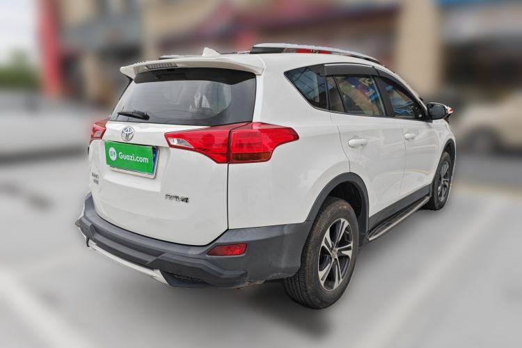 Used Toyota RAV4 2015 2.0L CVT Two-Wheel Drive Urban Edition Rear Right 45 Deg