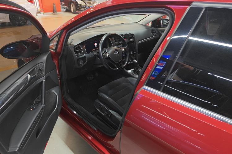 Used Volkswagen Golf 2019 280TSI DSG Luxury Version China VI Standard