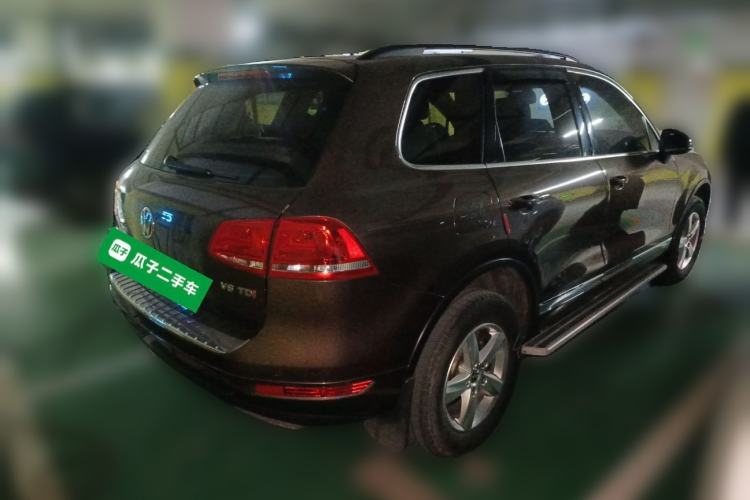 Used Volkswagen Touareg 2015 3.0 TDI Diesel Comfort Model Exterior 5