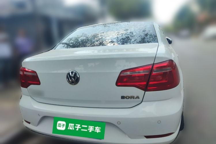 Used Volkswagen Bora 2013 1.6L Manual Comfort Model
