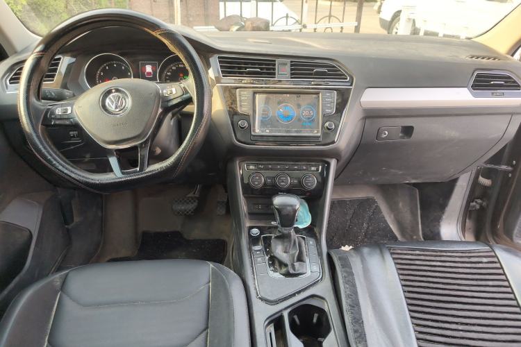 Used Volkswagen Tiguan L 2017 330TSI Automatic Two-Wheel Drive Luxury Edition
