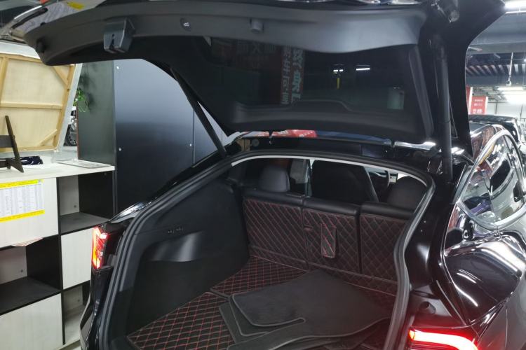 Used Tesla Model Y 2022 Rear-Wheel-Drive Version
