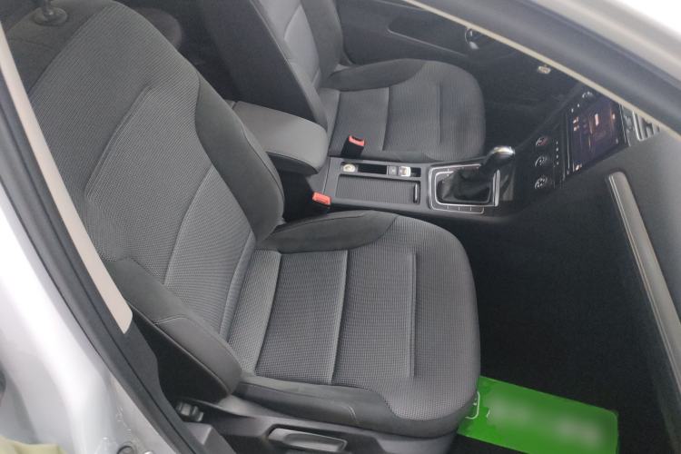 Used Volkswagen Golf 2019 280TSI DSG Comfort Version China VI Standard