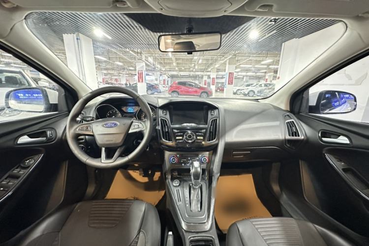 Used Ford Focus 2017 Sedan 1.6L Automatic Fashion Edition Smart Drive Version