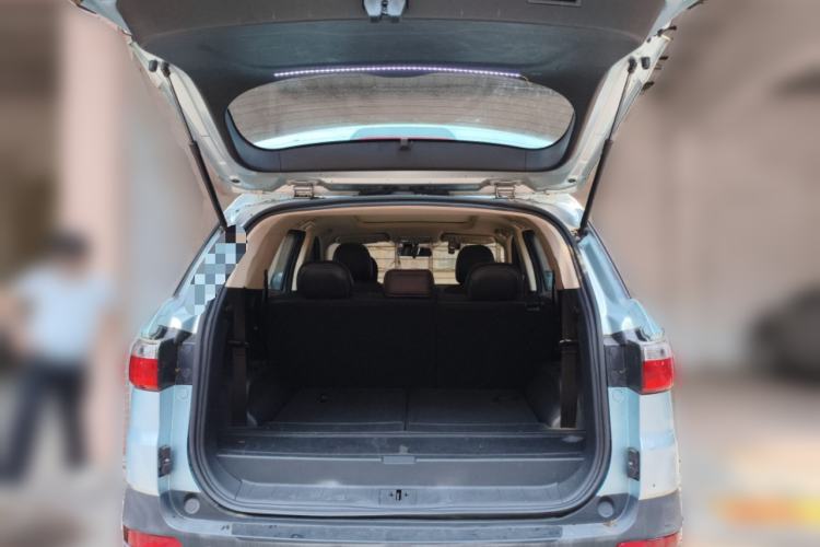 Used Dongfeng Fengon S560 2018 1.8L CVT Smart Connect 7-Seater