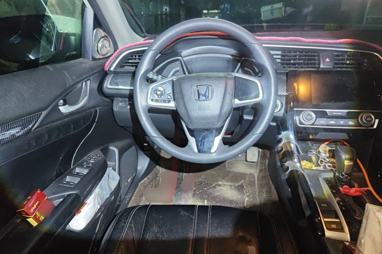 Used Honda Civic 2016 220TURBO CVT Luxury Edition Steering Wheel