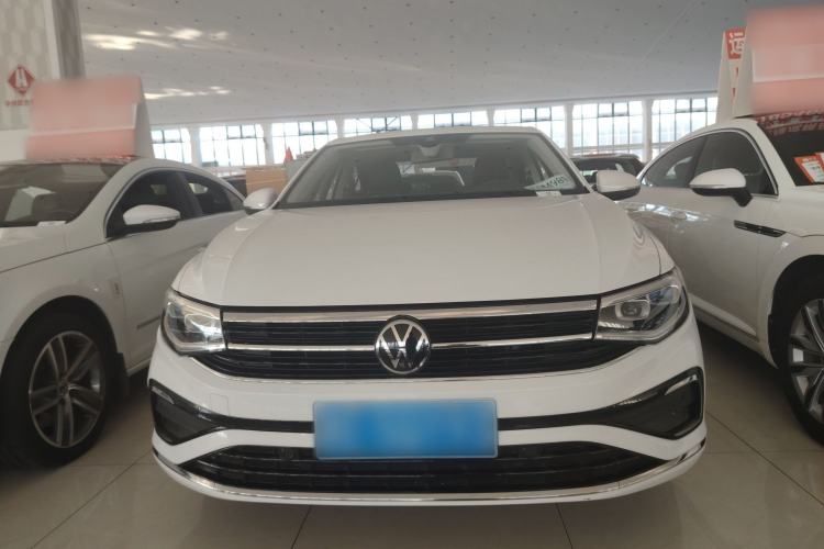 Used Volkswagen Bora 2023 300TSI DSG Prestige Edition