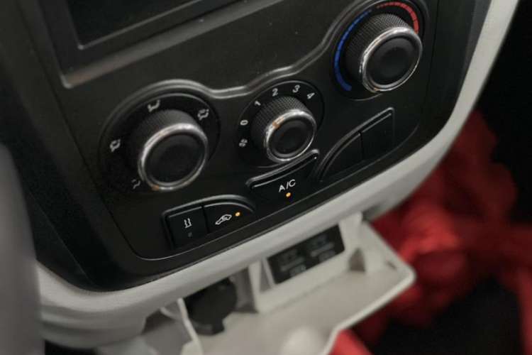 Used Karry Youyou EV 2023 Express Version CALB
