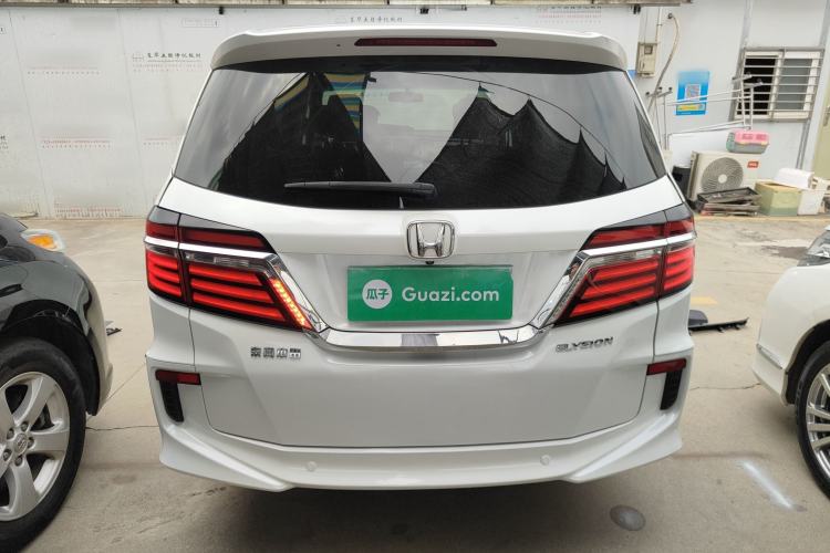 Used Honda Elysion 2016 2.4L Luxury Edition Rear