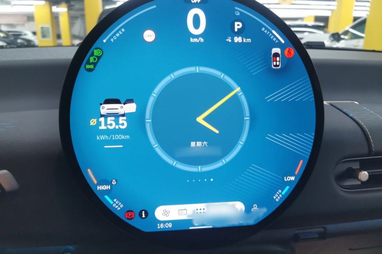 Used MINI Electric COOPER 2024 456km COOPER E Classic Edition

