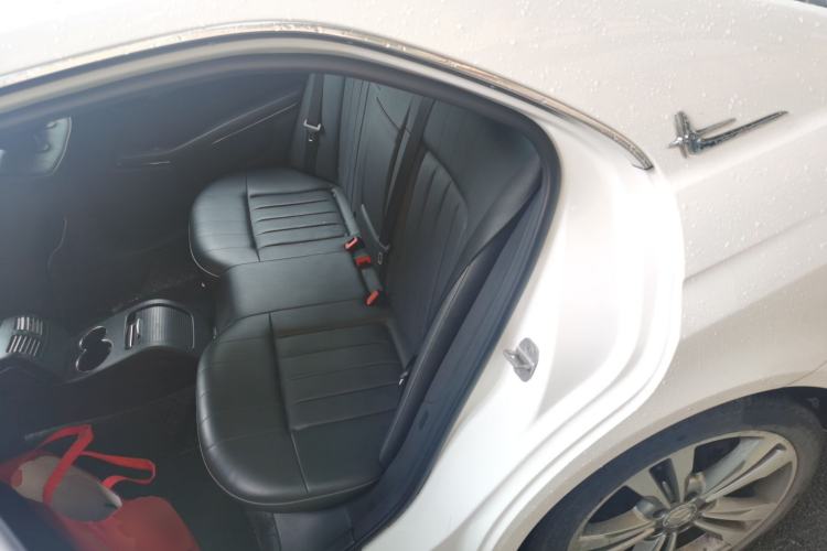 Used Mercedes-Benz E-Class 2015 E 180 L Sport Edition

