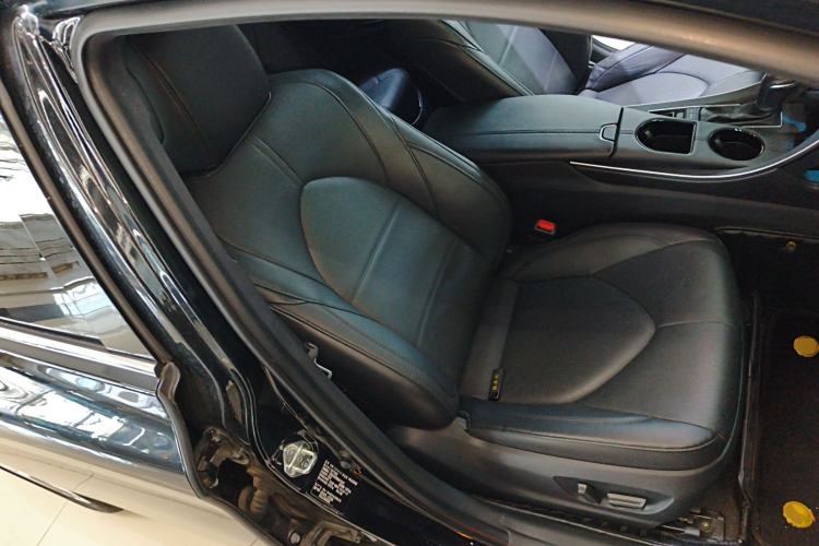 Used Toyota Avalon 2021 2.5L Luxury Edition
