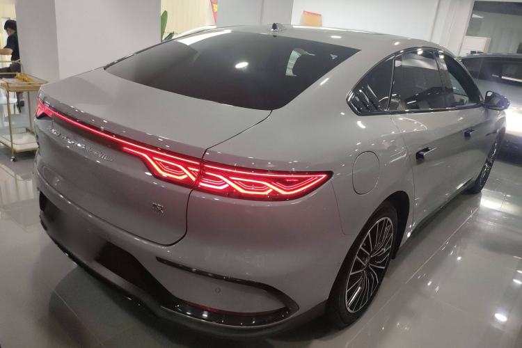 Used BYD Han 2025 EV with 701 km of Laser Radar-Enabled Intelligent Driving