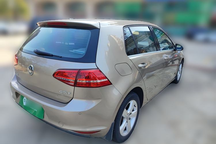 Used Volkswagen Golf 2015 1.6L Automatic Comfort Model
