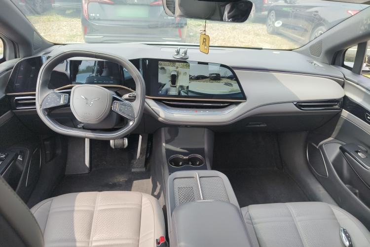 Used Hongqi EH7 2024 690 Pro Center Console