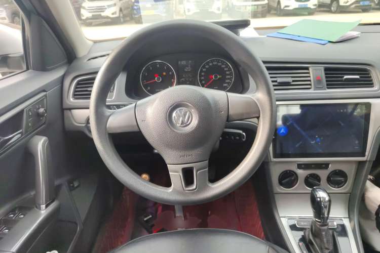 Used Volkswagen Lavida 2013 Restyled Classic 1.6L Automatic Comfort Edition
