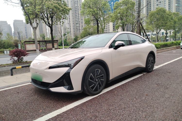 Used ARCFOX Alpha S5 2024 560PRO 185kW