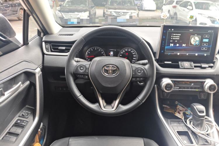 Used Toyota Wildlander 2022 2.0L CVT Two-Wheel Drive Luxury PLUS Edition Steering Wheel