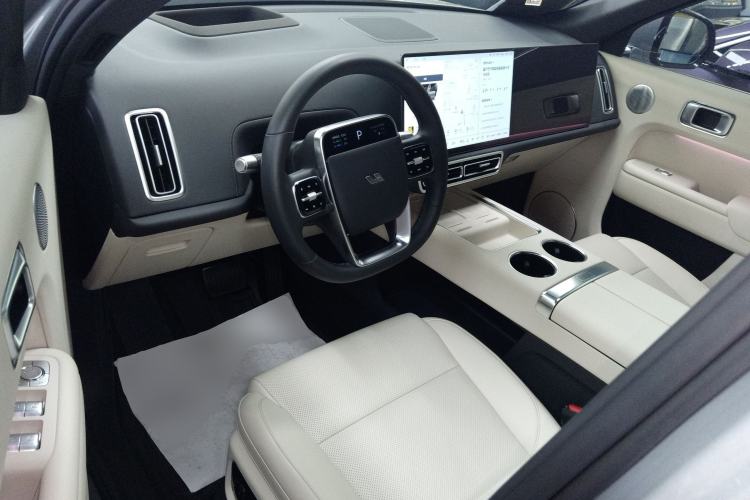 Used Li Auto L9 2024 Ultra Model
