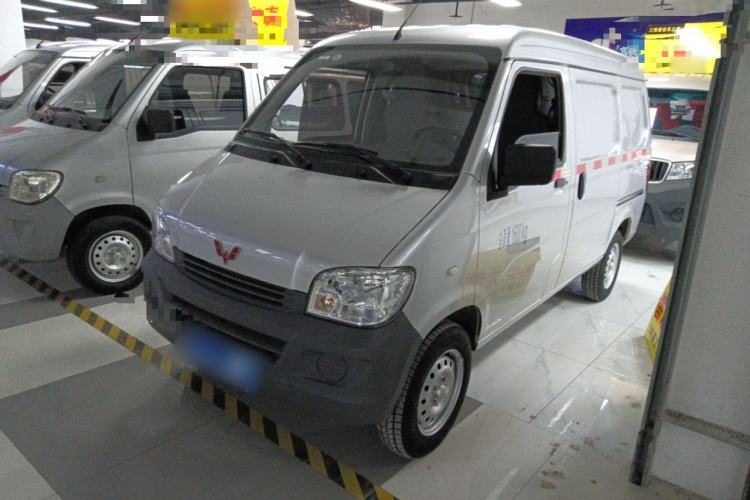 Used Wuling Zhiguang 2023 1.5L Utility Version with Enclosed Windows 2 Seats