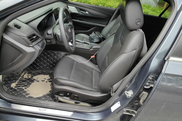 Used Cadillac CT4 2021 28T Luxury Model Left Front Seat