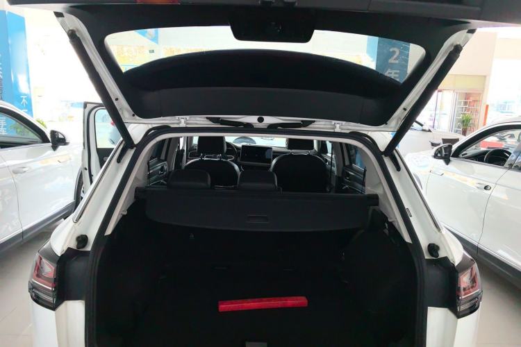 Used Volkswagen Tayron 2023 300TSI Two-Wheel-Drive Luxury Plus Advanced Edition