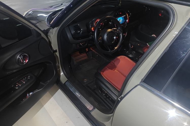 Used MINI Clubman 2019 1.5T COOPER Driver Seat