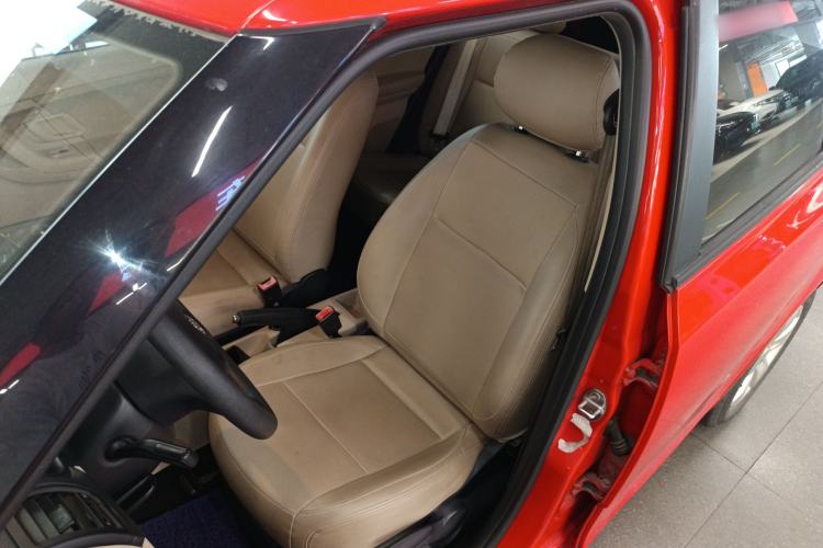 Used Skoda Fabia 2014 1.4L Automatic Crystal Edition Left Front Seat