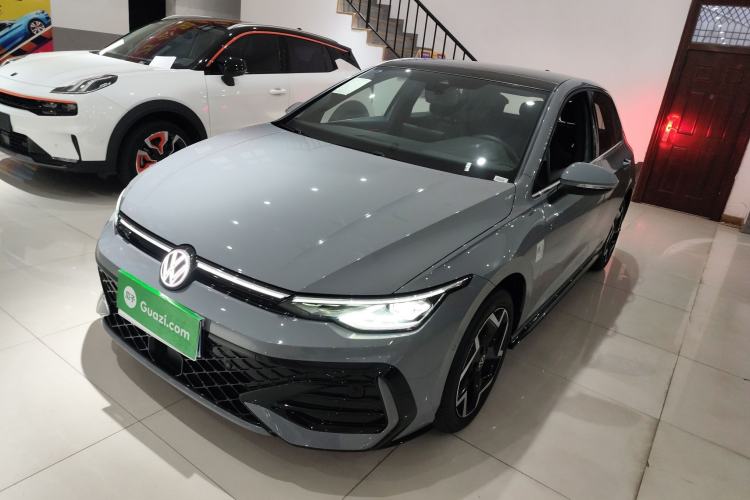 Used Volkswagen Golf 2025 Facelift 300TSI R-Line