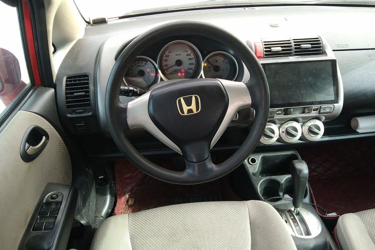 Used Honda Fit 2007 1.3L CVT Comfort Edition Steering Wheel