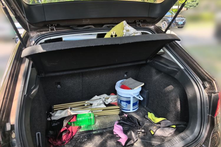 Used Volkswagen Cross Lavida 2014 1.4TSI DSG Trunk