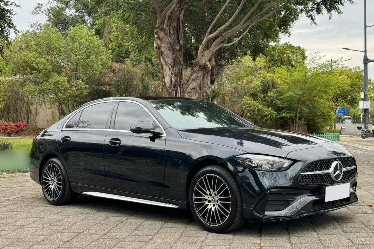 Used Mercedes-Benz C-Class 2025 Facelift C 260 L Sport Edition Exterior 2