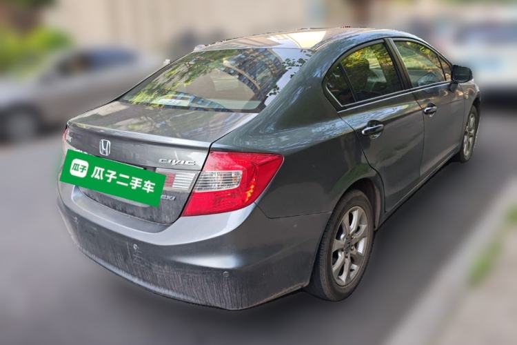 Used Honda Civic 2012 1.8L manual Comfort version
