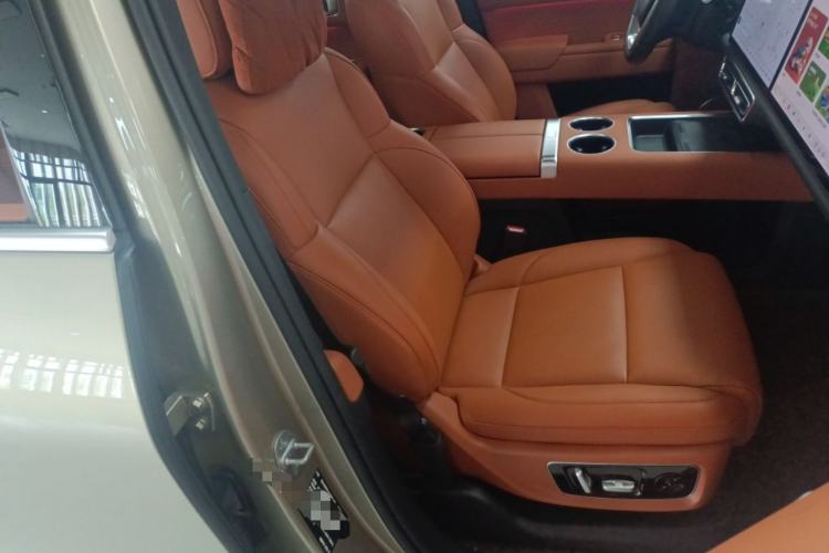 Used Li Auto L8 2023 Pro Model Right Front Seat