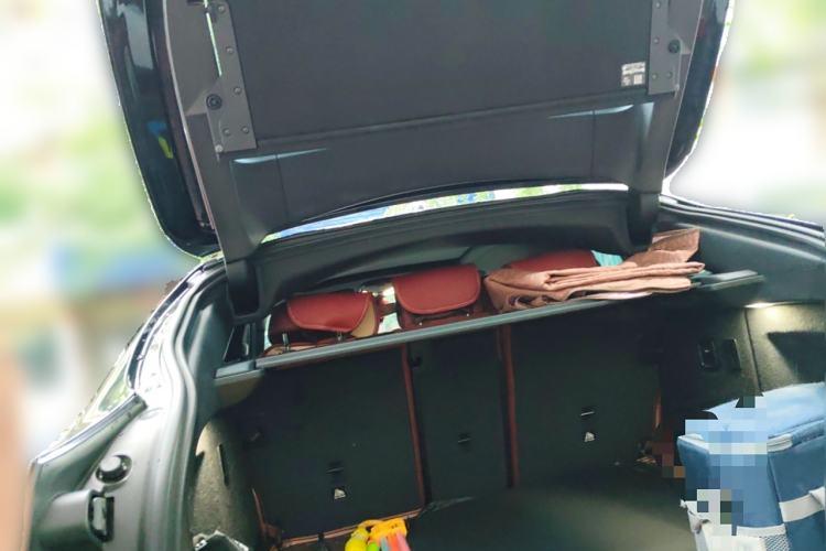 Used BMW X4 2019 xDrive25i M Sport Package Trunk