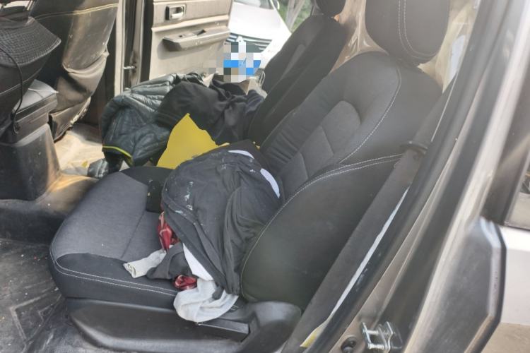 Used Wuling Hongguang PLUS 2019 1.5T Manual Comfort Version 7 Seats
