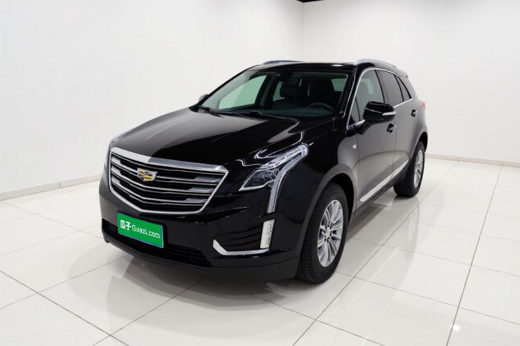 Used Cadillac XT5 2017 Anniversary Edition 28T Four-Wheel Drive Luxury Model Front Left 45 Deg
